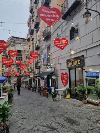 Suite Napoli Sotterranea Con Jacuzzi Εξωτερικό φωτογραφία