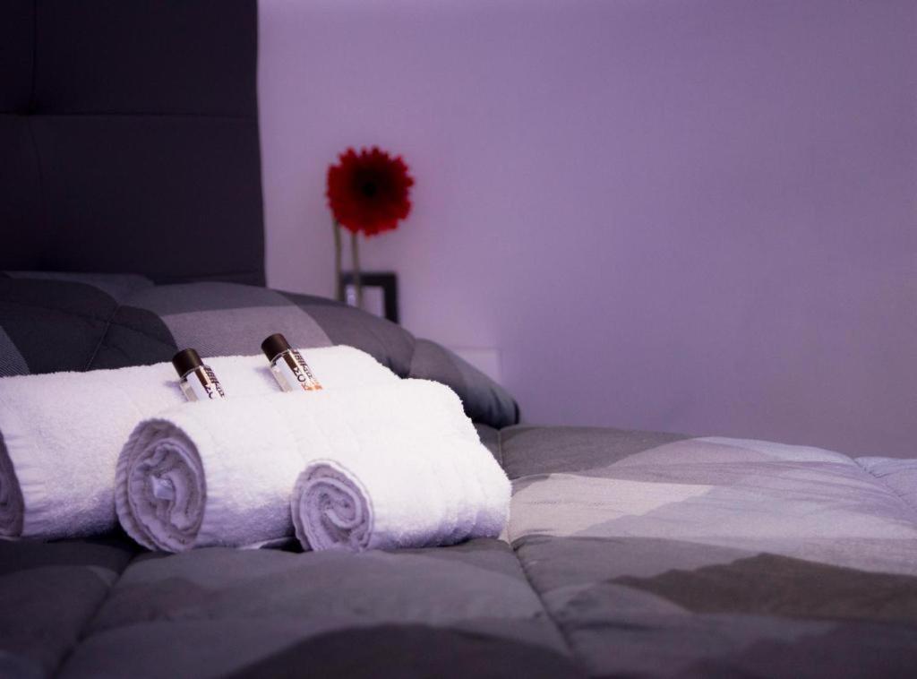 Suite Napoli Sotterranea Con Jacuzzi Εξωτερικό φωτογραφία